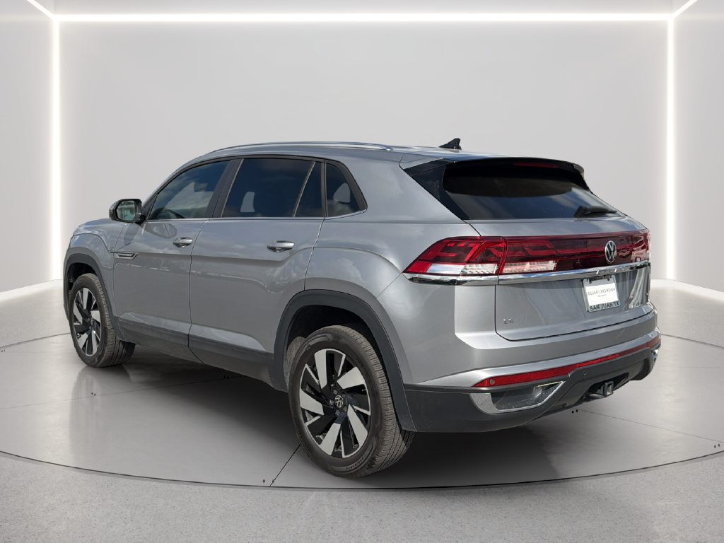 Used 2026 Volkswagen Atlas Cross Sport SE AWD/4WD image 5