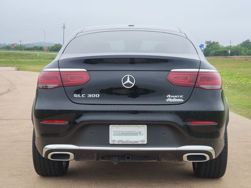 Used 2020 Mercedes-Benz GLC 300 4MATIC Coupe image 8