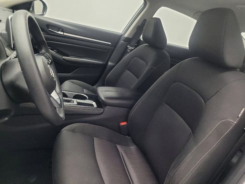 Used 2023 Nissan Altima 2.5 SV image 17