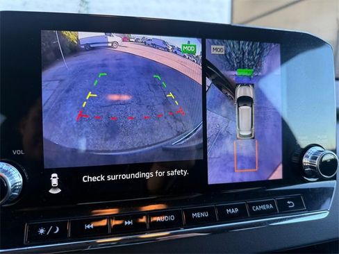 Used 2024 Mitsubishi Outlander SE image 19