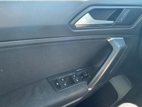 Used 2020 Volkswagen Tiguan S AWD/4WD image 29