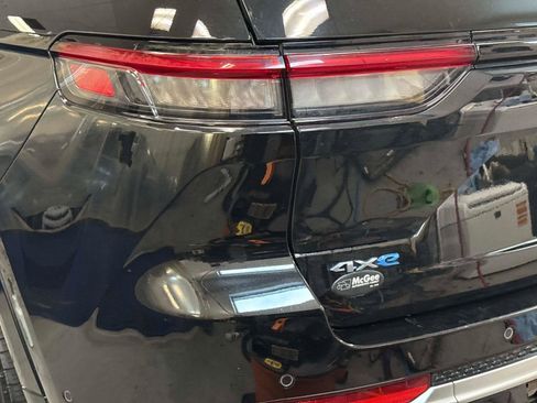 Used 2023 Jeep Grand Cherokee Summit w/ Advanced Protech Group IV image 8