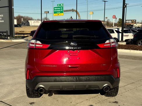 Used 2024 Ford Edge Titanium image 5