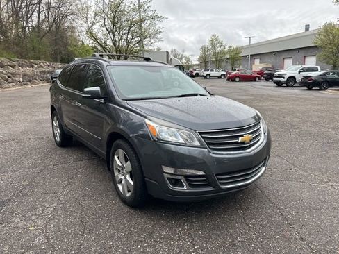 Used 2013 Chevrolet Traverse LTZ AWD/4WD image 7