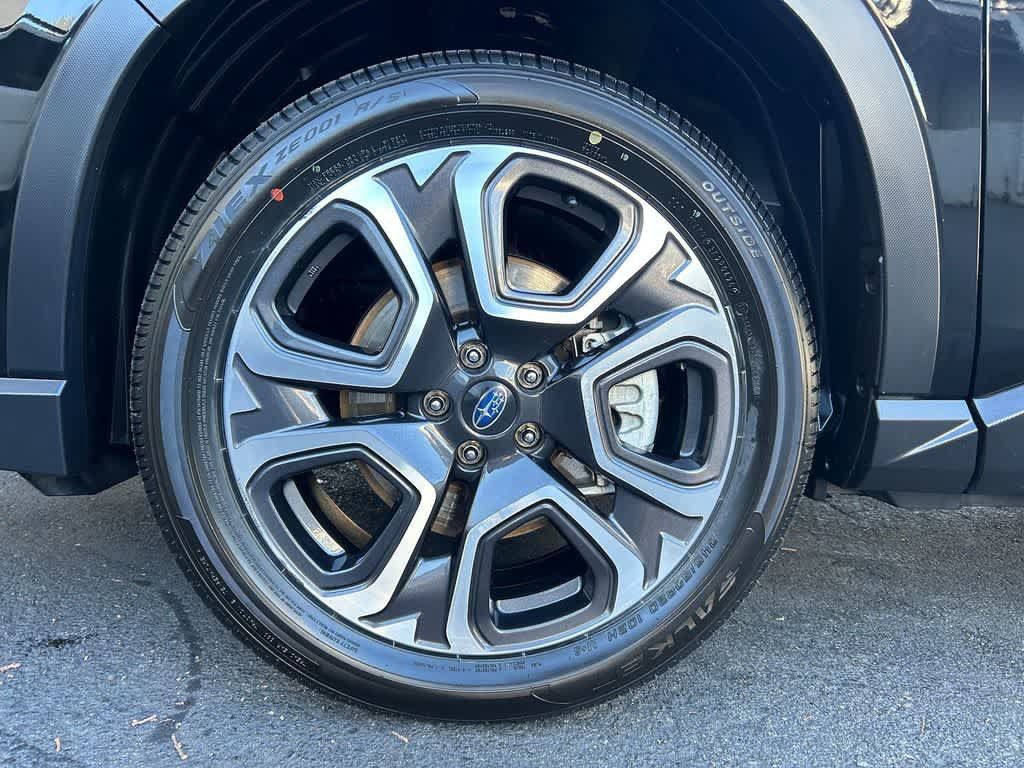Used 2023 Subaru Ascent Touring AWD/4WD image 8