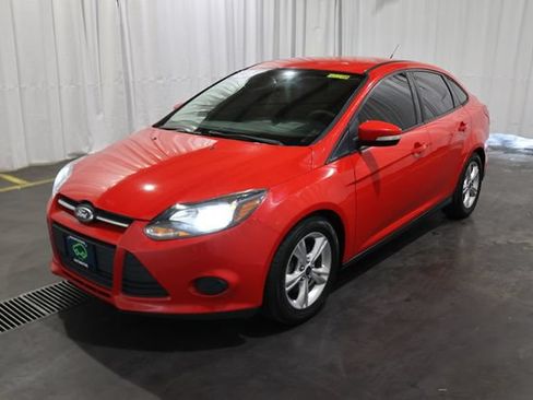 Used 2014 Ford Focus SE FWD image 26