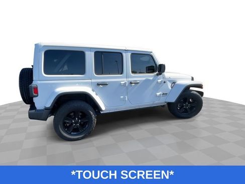 Used 2023 Jeep Wrangler Altitude image 10