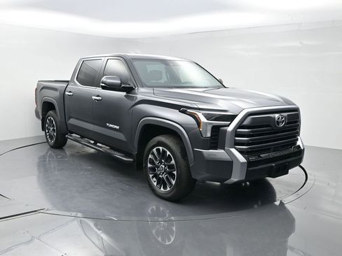 Used 2024 Toyota Tundra Limited w/ Power Package AWD/4WD image 2