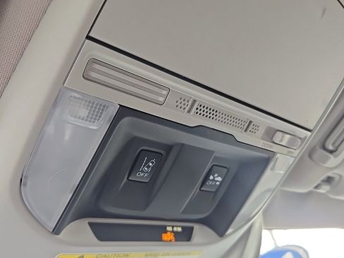 Used 2019 Subaru Forester w/ Alloy Wheel Package image 17