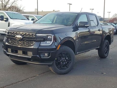 New 2025 Ford Ranger Lariat w/ Black Appearance Package image 1