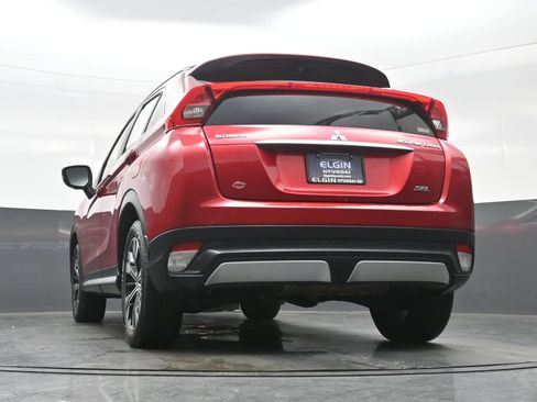 Used 2019 Mitsubishi Eclipse Cross SE image 27