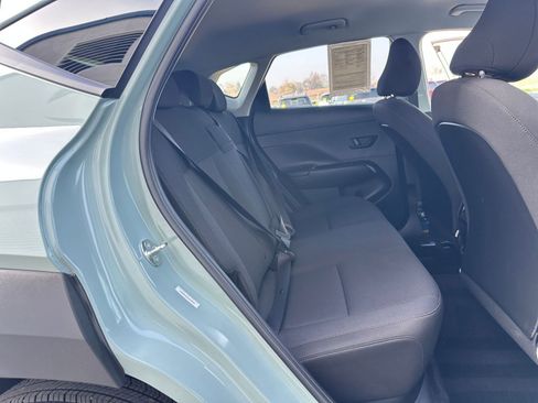 Used 2025 Hyundai Kona SEL image 39
