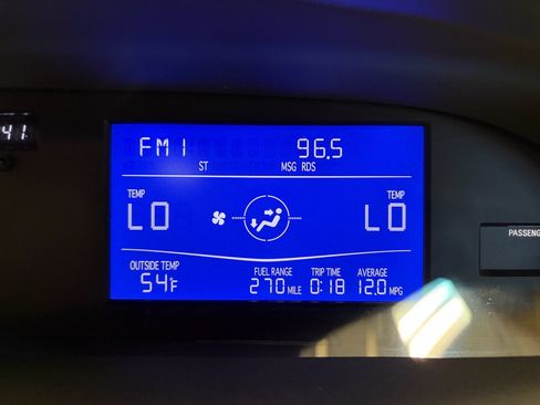 Used 2005 Toyota Avalon XLS FWD image 16