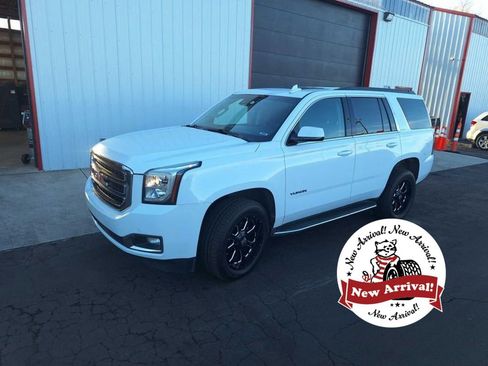 Used 2019 GMC Yukon SLT image 1