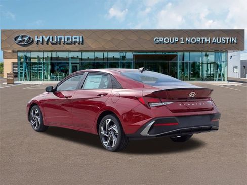 New 2025 Hyundai Elantra Sport image 7