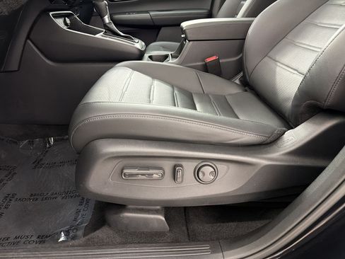 Used 2025 Honda CR-V EX-L image 14