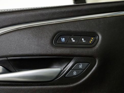 Used 2023 Cadillac Escalade ESV Sport w/ LPO, ONYX Package image 12