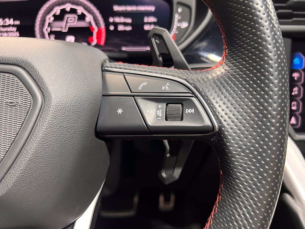 Used 2019 Lamborghini Urus AWD/4WD image 28