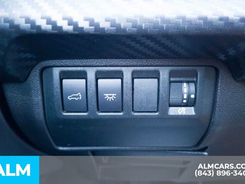 Used 2025 Subaru Ascent Premium AWD/4WD image 32