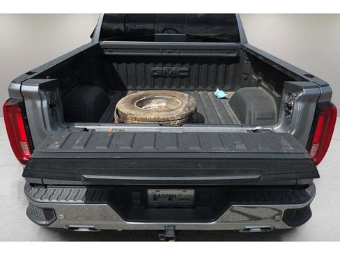 Used 2023 GMC Sierra 1500 SLT w/ SLT Premium Package image 16