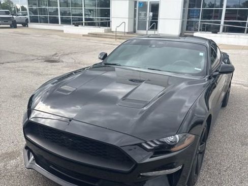 Certified 2022 Ford Mustang Coupe w/ Equipment Group 101A RWD image 4