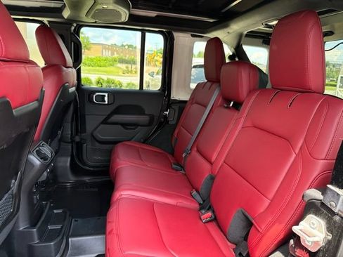 Used 2024 Jeep Wrangler Unlimited Rubicon 392 AWD/4WD image 28