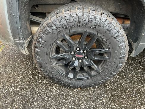 Used 2021 GMC Sierra 1500 AT4 image 12