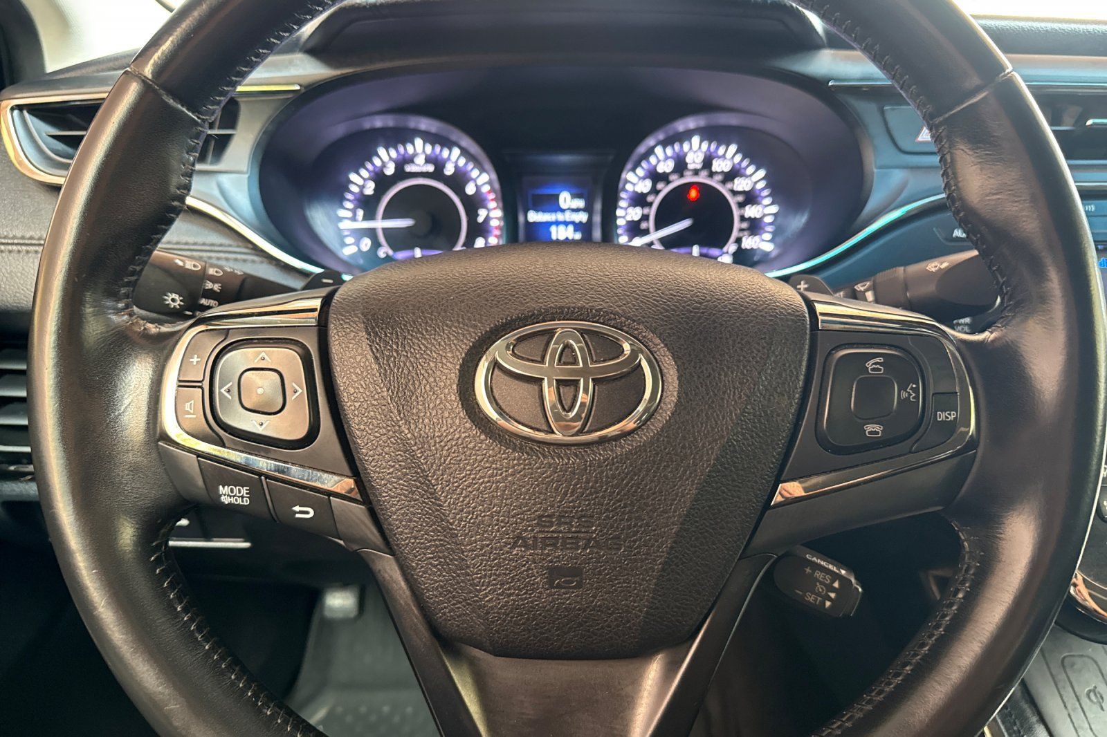 Used 2016 Toyota Avalon Touring FWD image 30