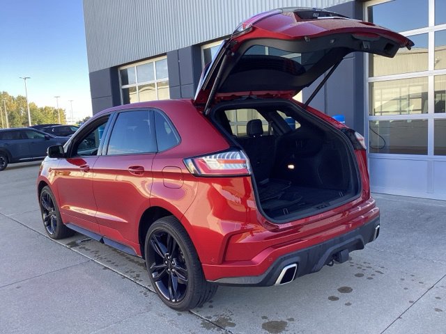 Used 2022 Ford Edge ST w/ Equipment Group 401A AWD/4WD image 12
