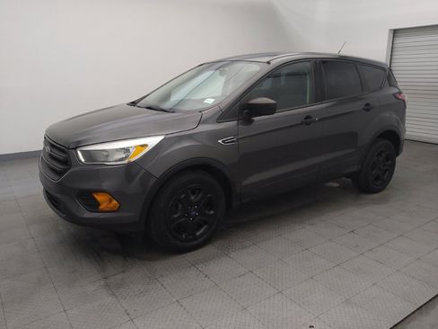 Used 2017 Ford Escape S image 2