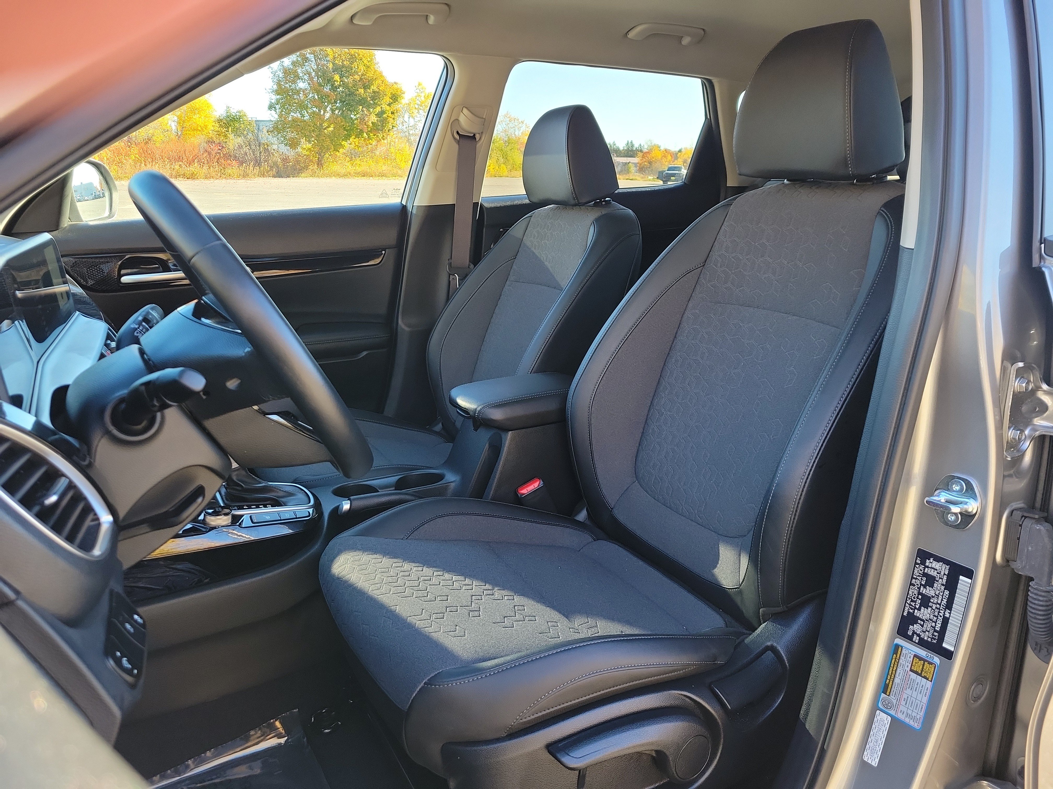 Used 2026 Kia Seltos S AWD/4WD image 14