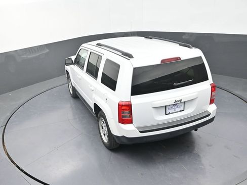 Used 2015 Jeep Patriot Sport w/ Power Value Group image 16