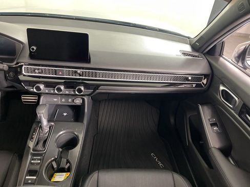Certified 2025 Honda Civic Sport Touring image 20