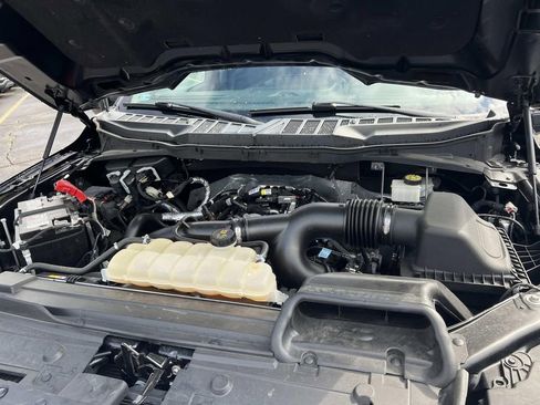 Used 2022 Ford F150 XLT w/ Equipment Group 302A High AWD/4WD image 8