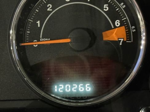 Used 2016 Jeep Compass High Altitude image 12