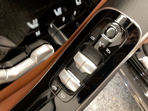 Used 2023 Mercedes-Benz S 580 4MATIC Sedan image 13