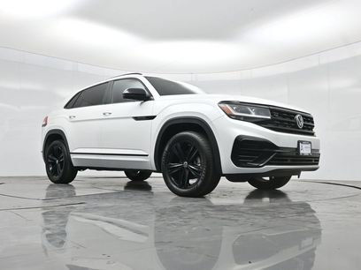 Used 2023 Volkswagen Atlas Cross Sport SEL R-Line