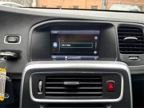 Used 2013 Volvo S60 T5 image 25