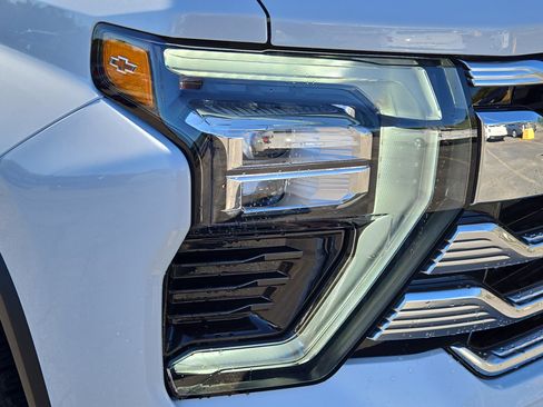 New 2026 Chevrolet Silverado 2500 High Country w/ Technology Package image 18