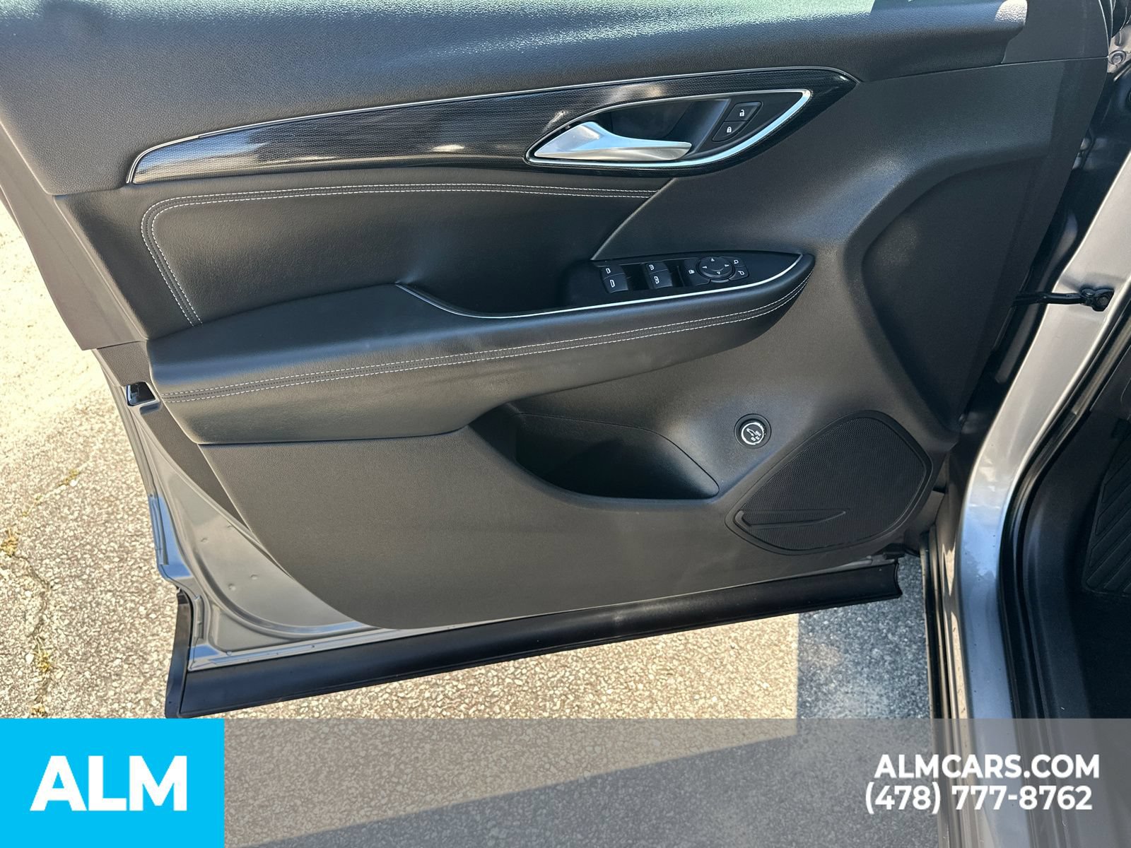 Used 2022 Buick Envision Preferred FWD image 11