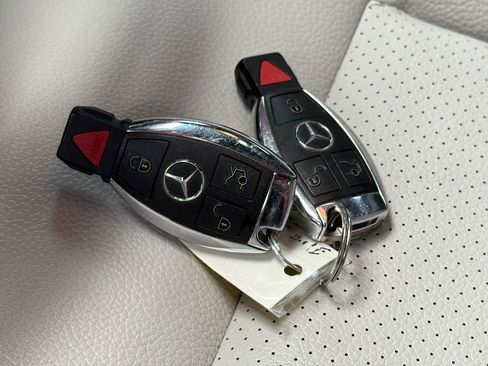 Used 2014 Mercedes-Benz E 350 4MATIC Sedan w/ Premium 1 Package image 40