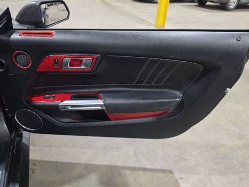 Used 2020 Ford Mustang Premium RWD image 34