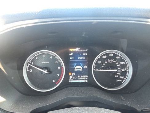 Used 2023 Subaru Forester Premium AWD/4WD image 10