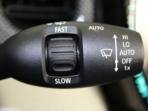 Certified 2023 MINI Cooper S image 27