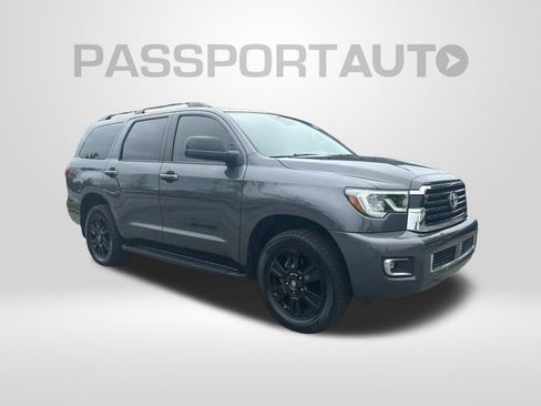 Used 2019 Toyota Sequoia TRD Sport w/ TRD Sport Premium Package AWD/4WD image 3