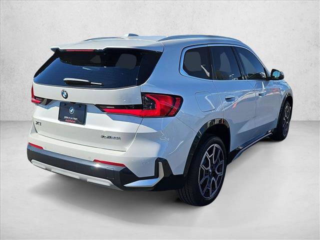 New 2027 BMW X1 xDrive28i w/ Convenience Package AWD/4WD image 2