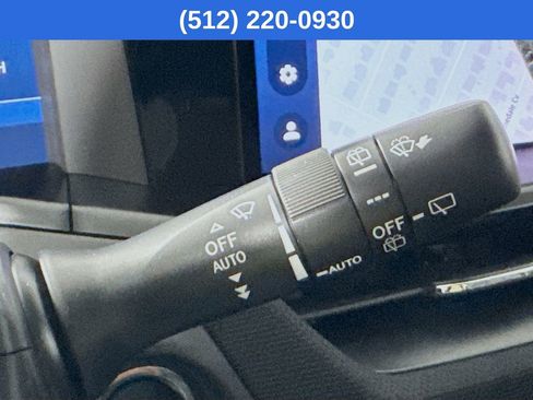 Used 2026 Subaru Outback Premium AWD/4WD image 14