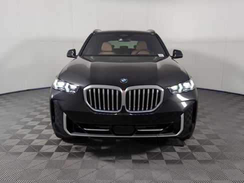 New 2026 BMW X5 sDrive40i w/ Climate Comfort Package image 5