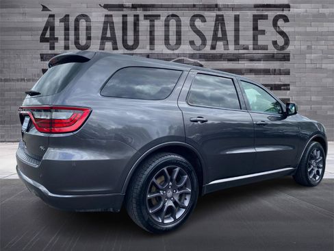 Used 2018 Dodge Durango R/T image 3