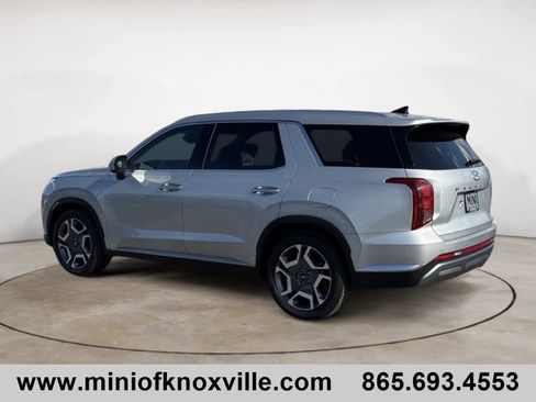 Used 2024 Hyundai Palisade Limited image 5
